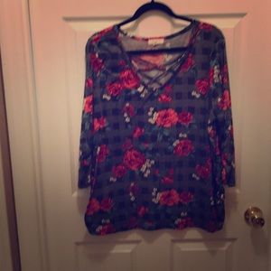 Women’s plus 2x top